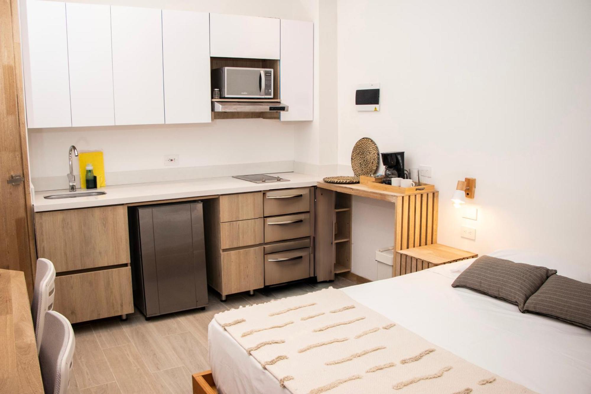 Zenia 70 Living & Medellín